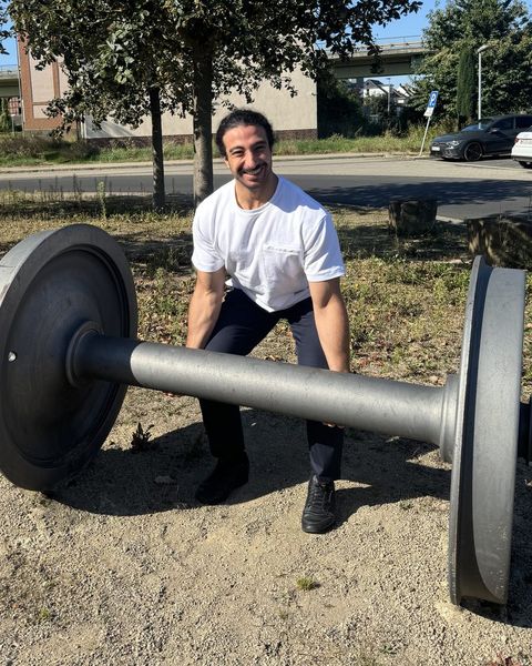 Faruk Palteki beim Training im Freien